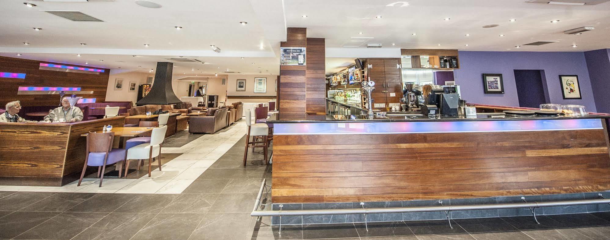 Parklands Hotel & Country Club Нютон Мърнс Екстериор снимка